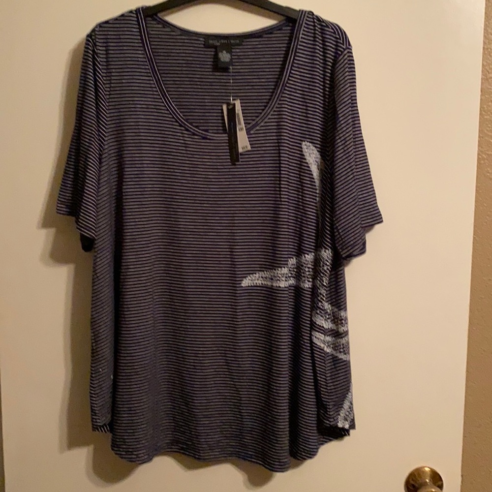 Lady’s top